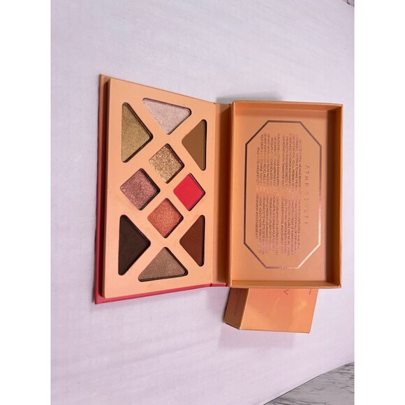 DESERT SUNSET EYESHADOW PALETTE - Picture 5 of 6